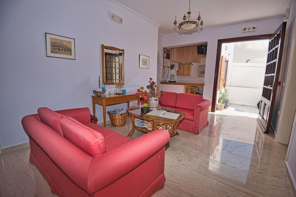 Irini'S Rooms Fteoura Kamári Zewnętrze zdjęcie
