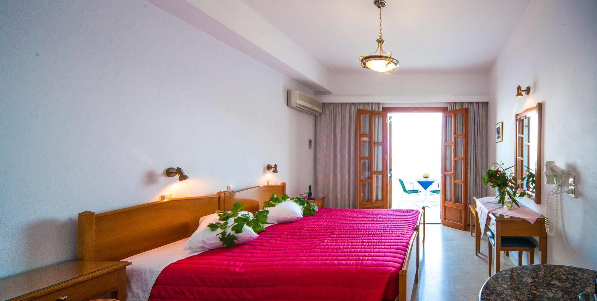 Irini'S Rooms Fteoura Kamári Zewnętrze zdjęcie