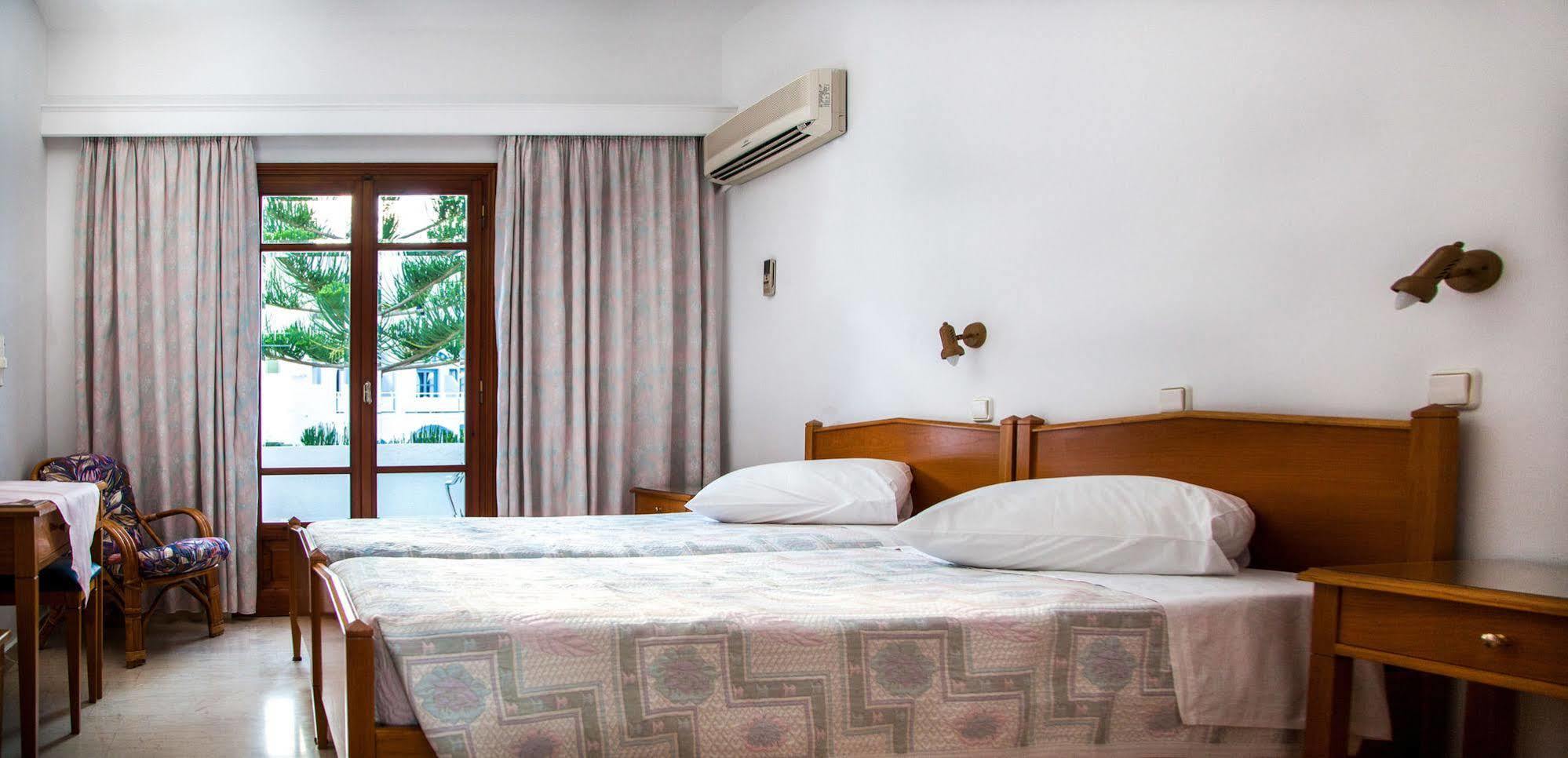 Irini'S Rooms Fteoura Kamári Zewnętrze zdjęcie